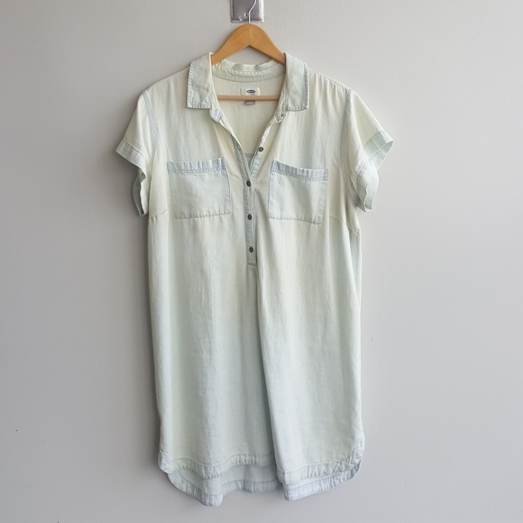 Old Navy Dresses & Skirts - Denim Dress